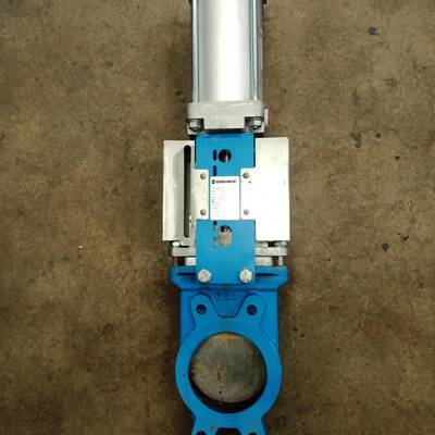 Knife gate valve